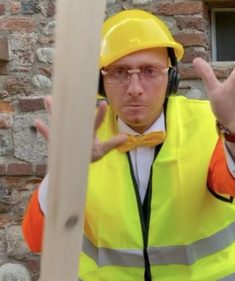 Ludovico Aldasio, “The Good Morning Man”, dai video su Instagram a volto per il Sociale