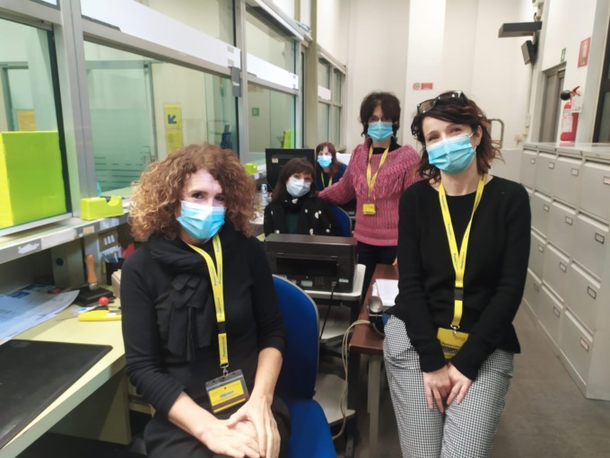 A Tirano un ufficio postale tutto al femminile