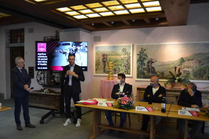 La Salò-Aprica sarà la tappa decisiva di un Giro d’Italia che esalta il territorio