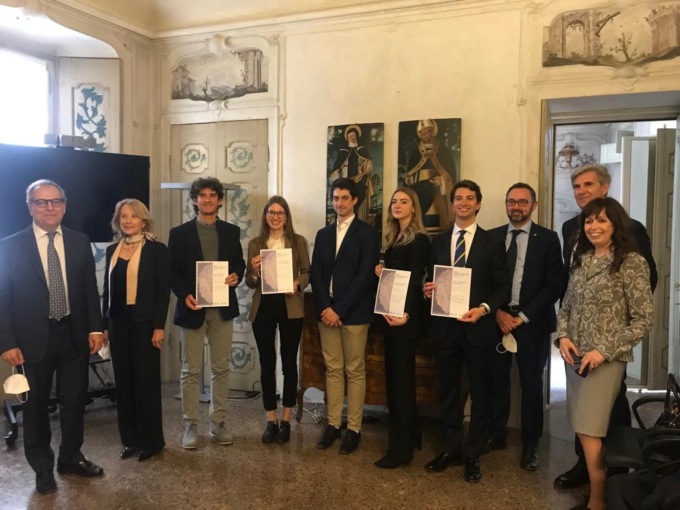 Premio Arturo Schena, consegnati i riconoscimenti agli autori delle migliori tesi di laurea