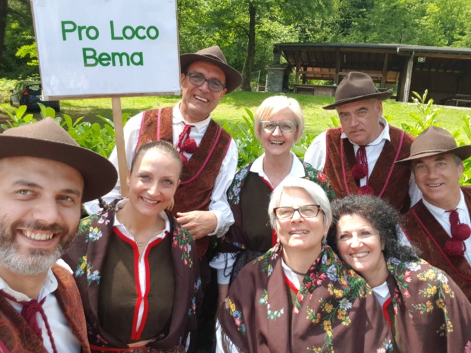 Successo per la Rassegna mandamentale dei costumi tradizionali
