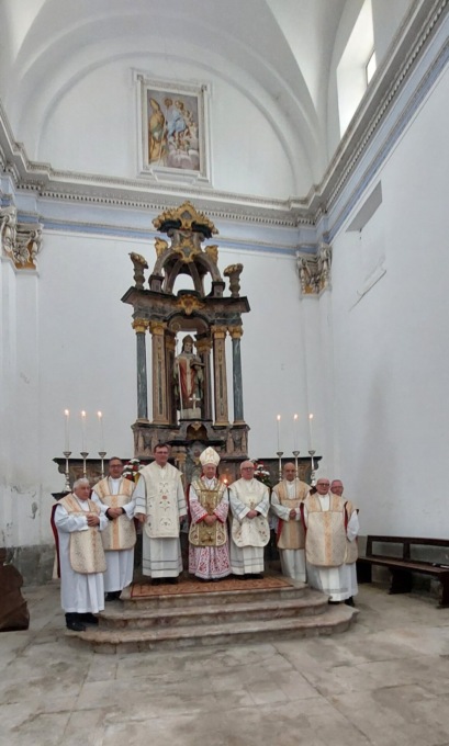Il cardinale Coccopalmerio ha celebrato la riapertura della chiesa di San Gottardo