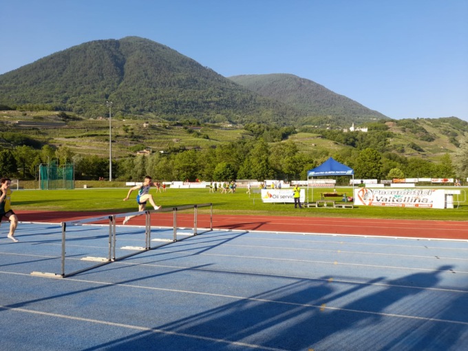Il fulmine Lanzini illumina la serata dell’atletica a Chiuro
