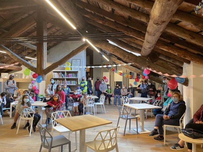 Nuova biblioteca e palestra di arrampicata nel municipio di Torre Santa Maria