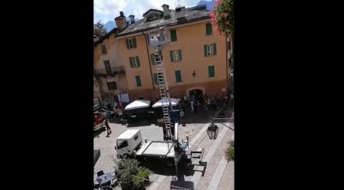 Operaio salvato dai Vigili del Fuoco in centro a Chiavenna