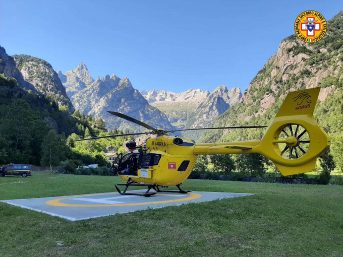 Escursionista ferita in Valmasino: intervento dell’elisoccorso al passo Barbacan