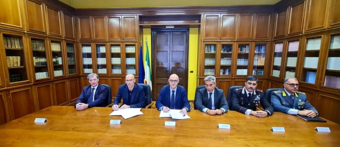 Scuole sicure 2022-23: videosorveglianza accesa sugli studenti di Morbegno
