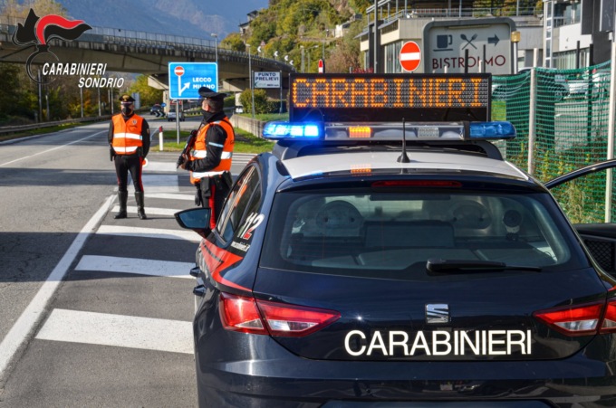 Deve scontare la pena per droga e ricettazione, arrestato