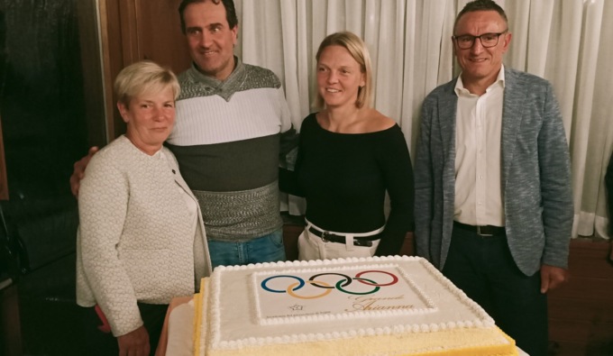 Una torta olimpica per Arianna Fontana all’Accademia del Pizzocchero