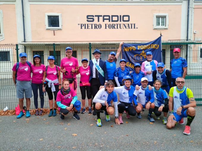 Ottobre in Rosa, è partita da Pavia la staffetta dell’ATS della Montagna