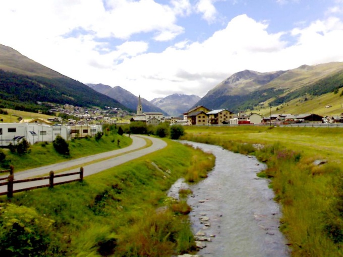 Poca acqua, A2A deve aprire le prese