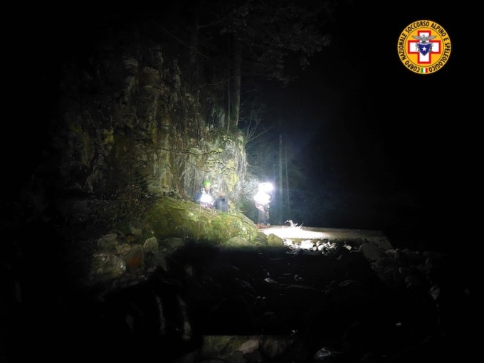 Disperso sui monti, salvato dopo la notte all’addiaccio
