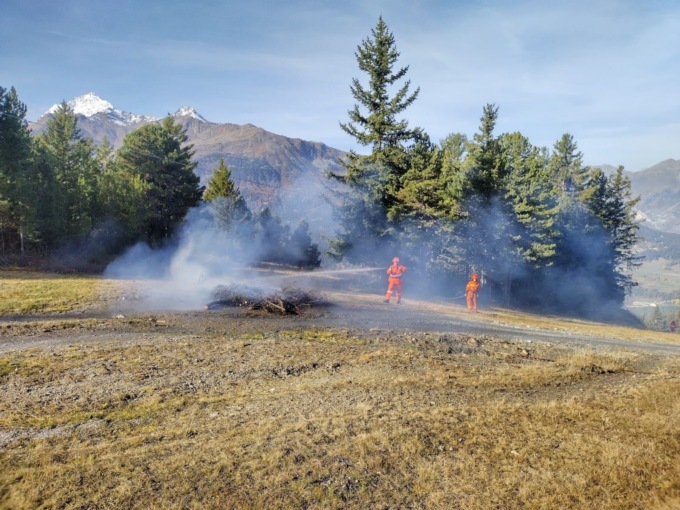 Super esercitazione anticendio a Bormio 2000