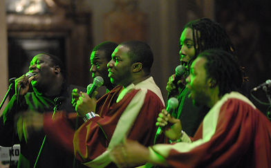 A scaldare i cuori nel Natale, il concerto gospel
