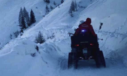 Scialpinista infortunato a Pescegallo, interviene il Soccorso Alpino