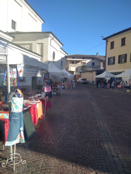 Mercatini in piazza, una festa spettacolare