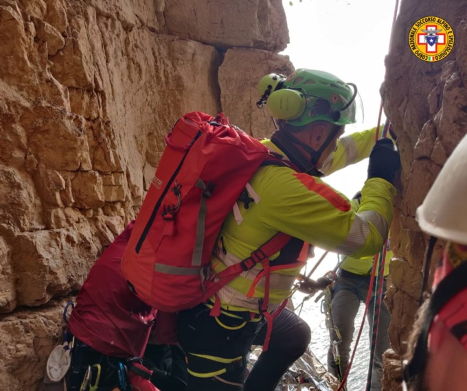 Brutto infortunio durante una scalata, alpinista valchiavennasca soccorsa nel Lazio