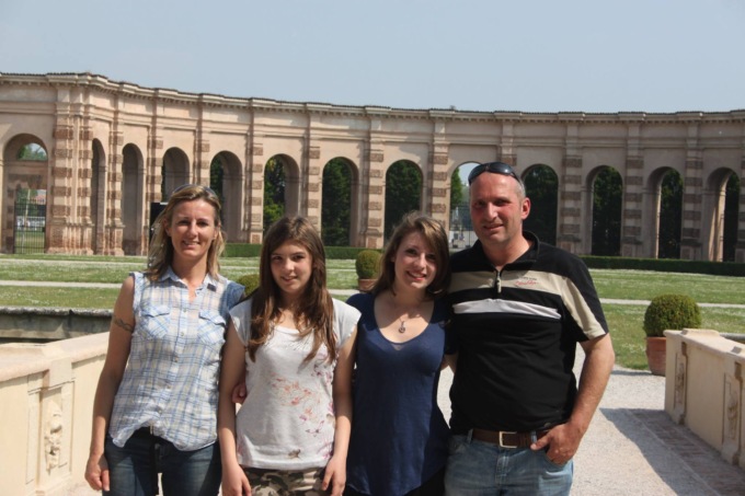 Elisa, il ricordo di mamma e papà