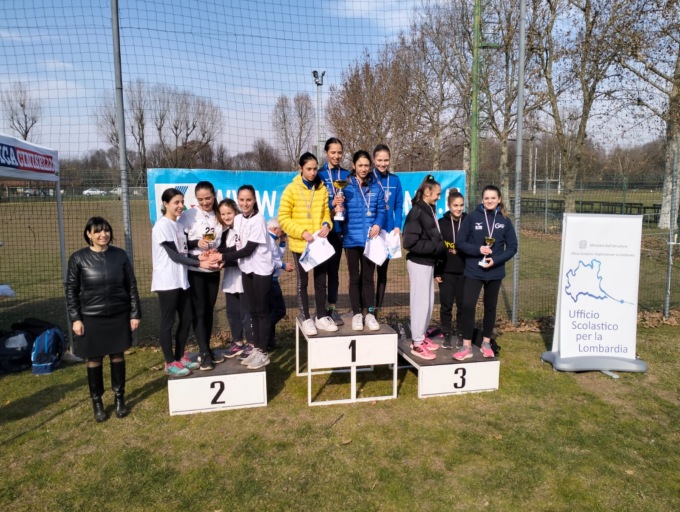 Corsa campestre, l’istituto comprensivo Garibaldi è primo in Lombardia