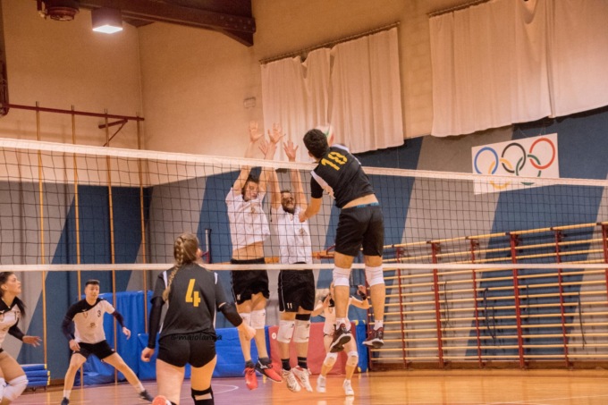 Campionato CSI Sondrio pallavolo mista: US Bormiese balza al comando