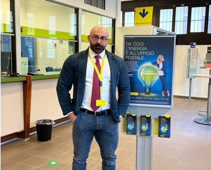 Poste Italiane celebra la Festa del papà promuovendo l’uguaglianza di genere e la genitorialità