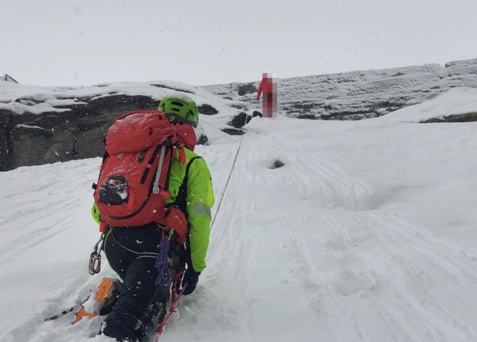 Scivola e non riesce a tornare sul sentiero, interviene il Soccorso Alpino
