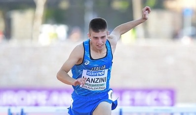 Daniele Lanzini tra i migliori della corsa a ostacoli in raduno in Sardegna
