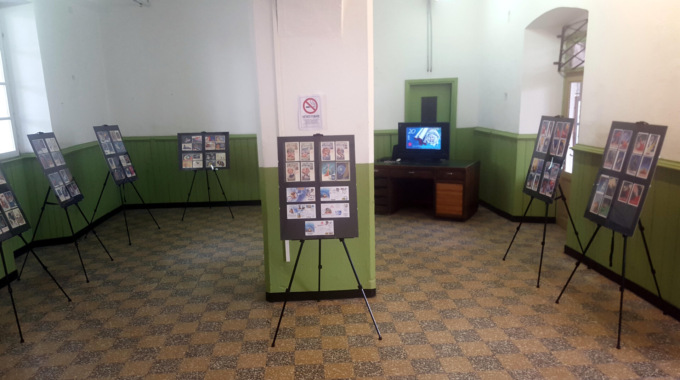 Banconote in mostra a Morbegno