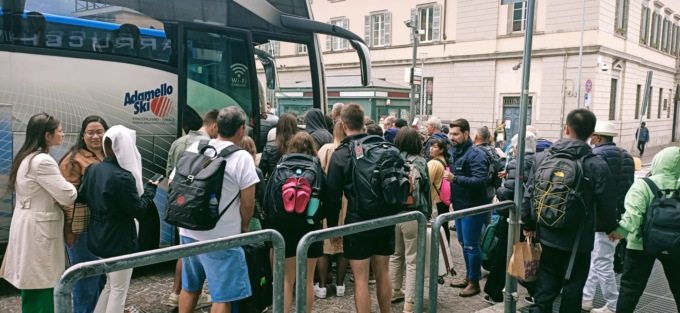 Trenord sconsiglia di mettersi in viaggio per le località di Varenna e Bellano