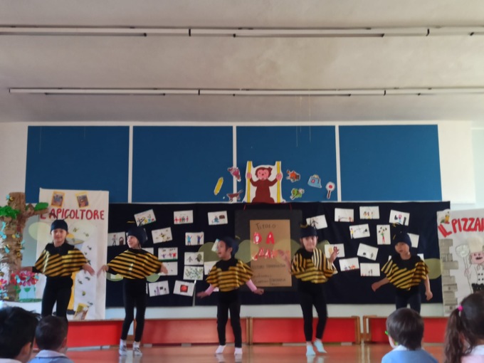 Il Giardino d’Infanzia consegna i diplomi ai bambini grandi