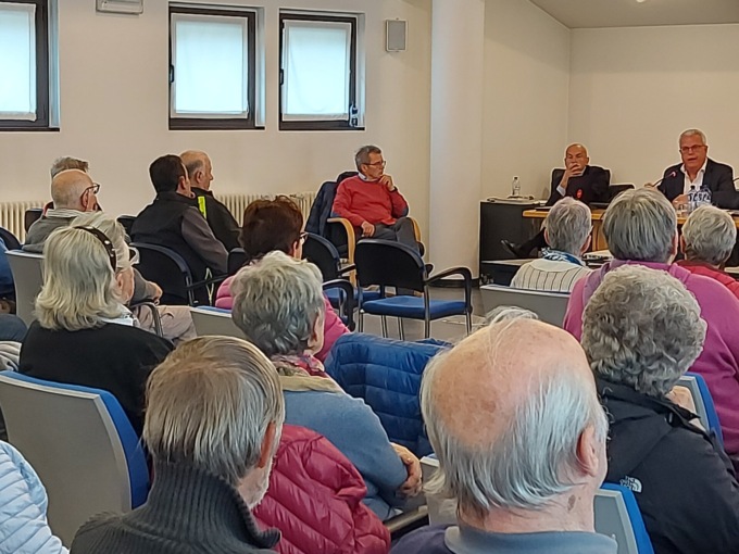 Un seguito incontro  su eredità e testamento con l’Associazione Amici Anziani Alta Valtellina