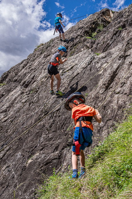 Torna il divertimento con le esperienze di “A tutta Montagna”, con le guide alpine di Bormio