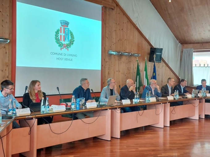 Incontro per i rapporti la Svizzera