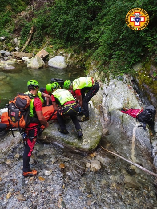 Infortunio mentre fa canyoning, recupero complesso da parte dei soccorsi