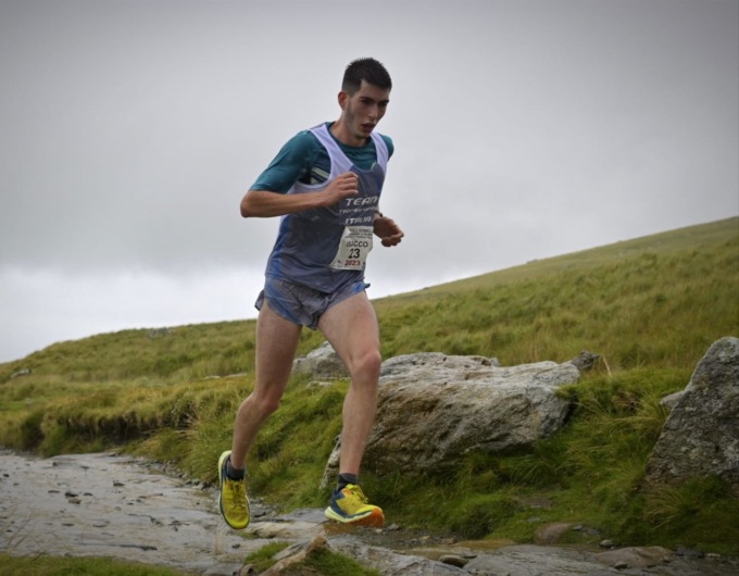 International Snowdon Race: Costa vince gara e maltempo