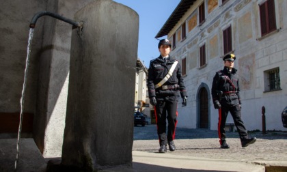 Ubriaco aggredisce i Carabinieri e finisce in carcere