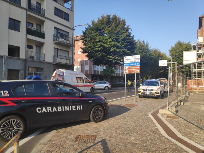 Donna investita da un’auto, è gravissima