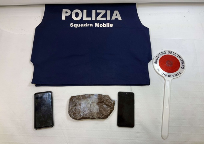 Presi due trafficanti con mezzo chilo di eroina