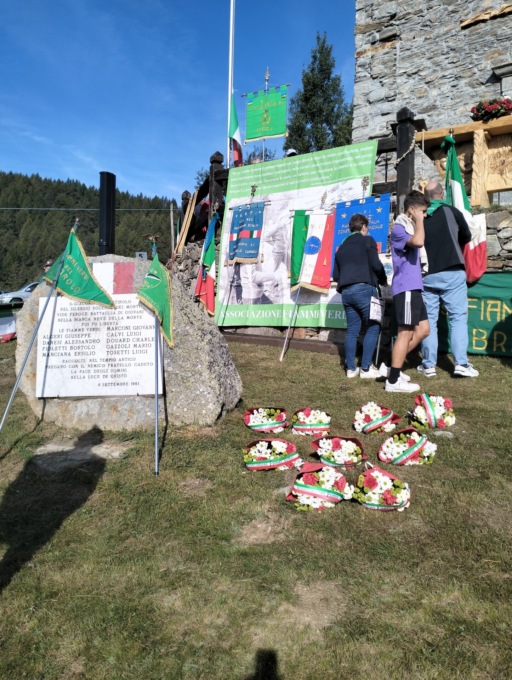 Oltre 400 persone alla commemorazione dei partigiani caduti nelle battaglie al Mortirolo