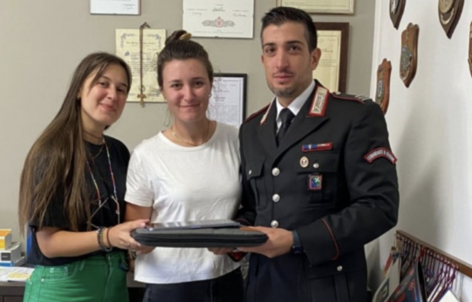 Tesi di laurea rubata, i Carabinieri scovano il ladro che confessa e restituisce il PC