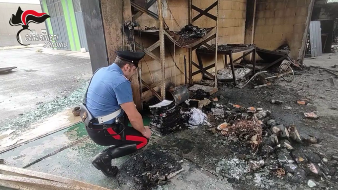 Il rogo di Castione era doloso: tre arresti – VIDEO