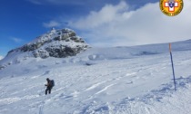 Sciatore disperso sul ghiacciaio dello Stelvio: ricerche sospese