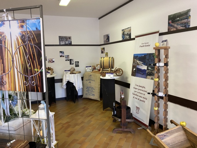 La Casa dell’Artigiano alla Sagra della Mela e dell’Uva di Villa di Tirano