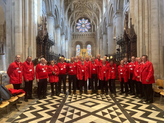 Il coro La Bajona in Collegiata per la nuova edizione di Cantémes