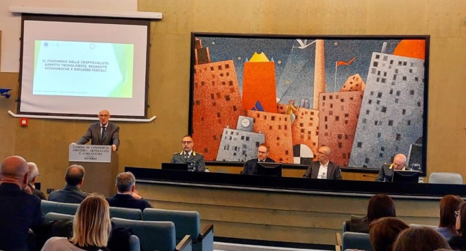 Prefetto Bolognesi: “Attenzione alle criptovalute per prevenire il riciclaggio di denaro”