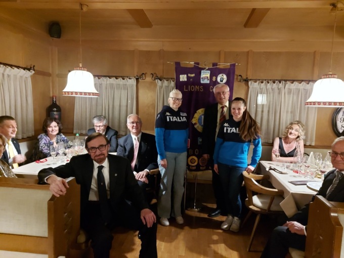 Gli auguri in amicizia per il Lions Club di Bormio