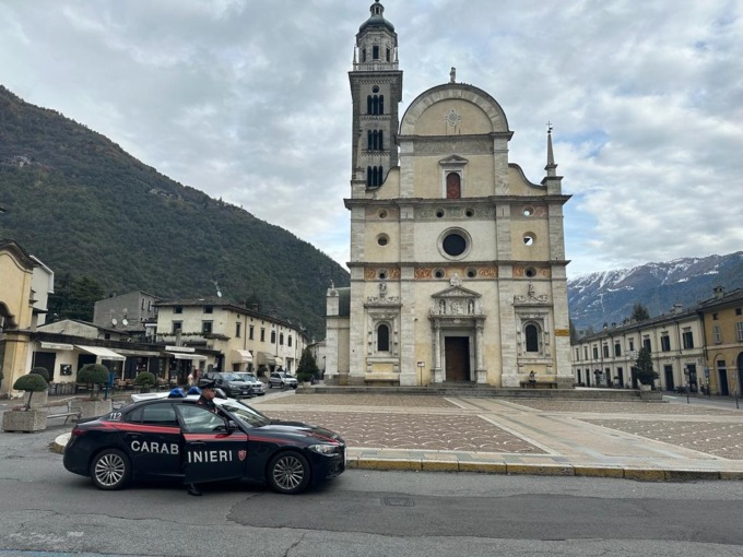 Giovane turista arrestato per spaccio a Villa di Tirano