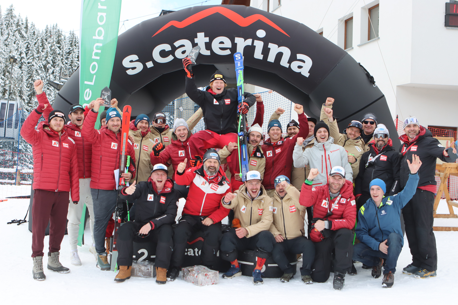 Fis Alpine Skiing Europa Cup, Santa Caterina Valfurva (ITA), 14/12/23, prize giving ceremony, photo credit: Acmediapress