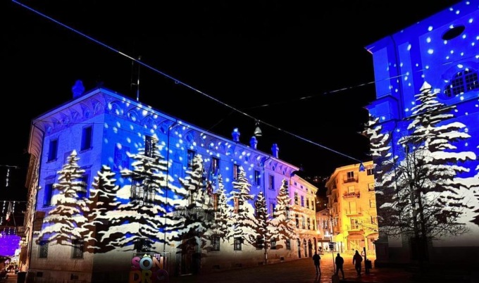 A Sondrio è un Natale di luci e colori