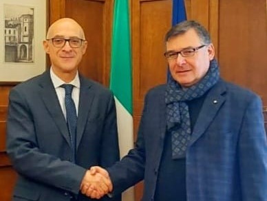 Il nuovo comandante dei Vigili del fuoco accolto dal prefetto